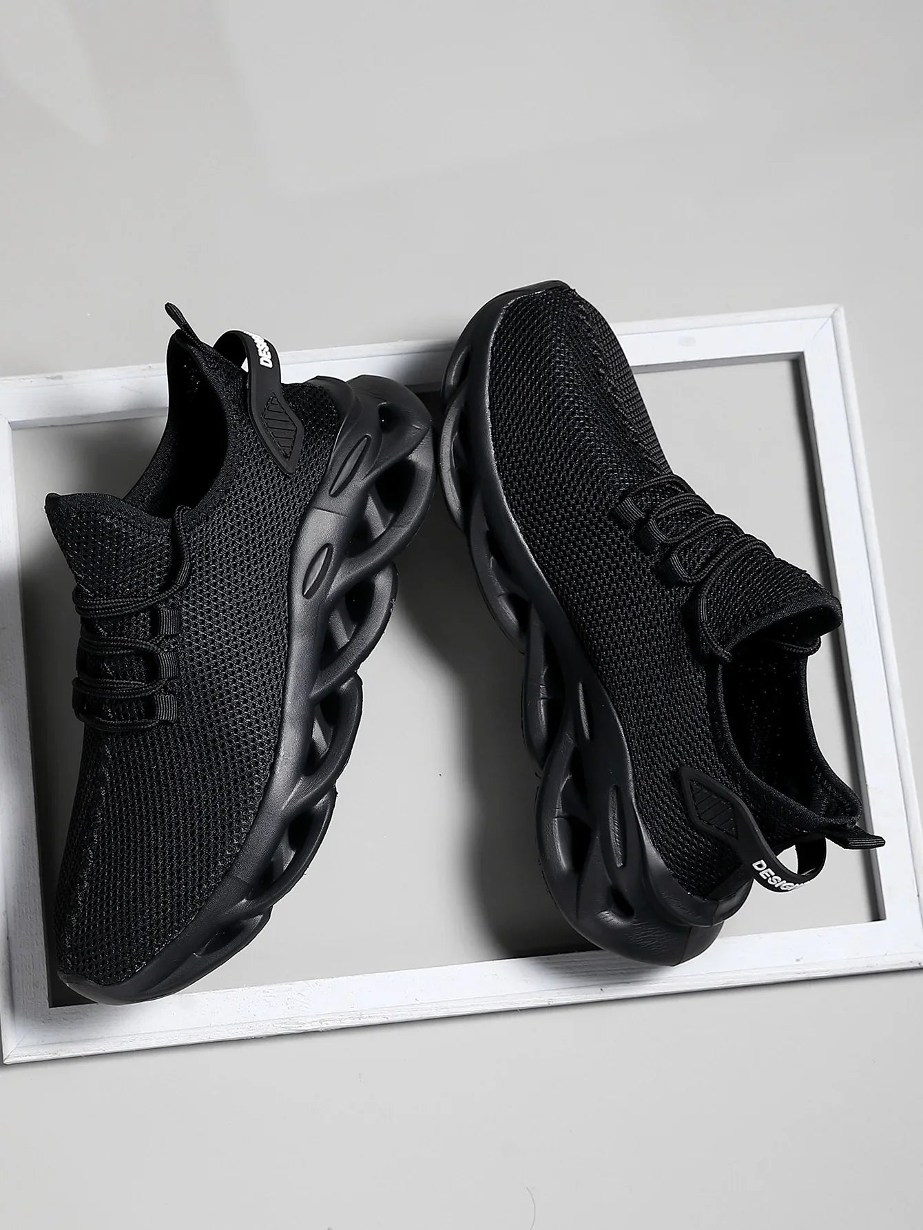 Men Sports Running Black Jogging Shoes Casual Sneakers Brown Outdoor Breathable Mesh Women Light Shock-absorption