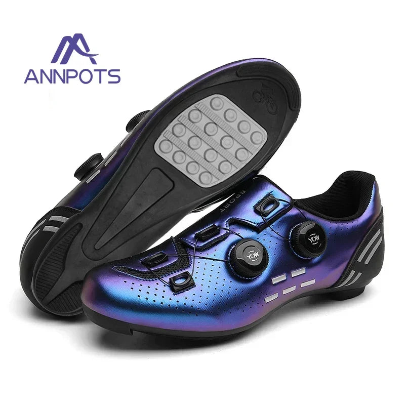 Golf shoes