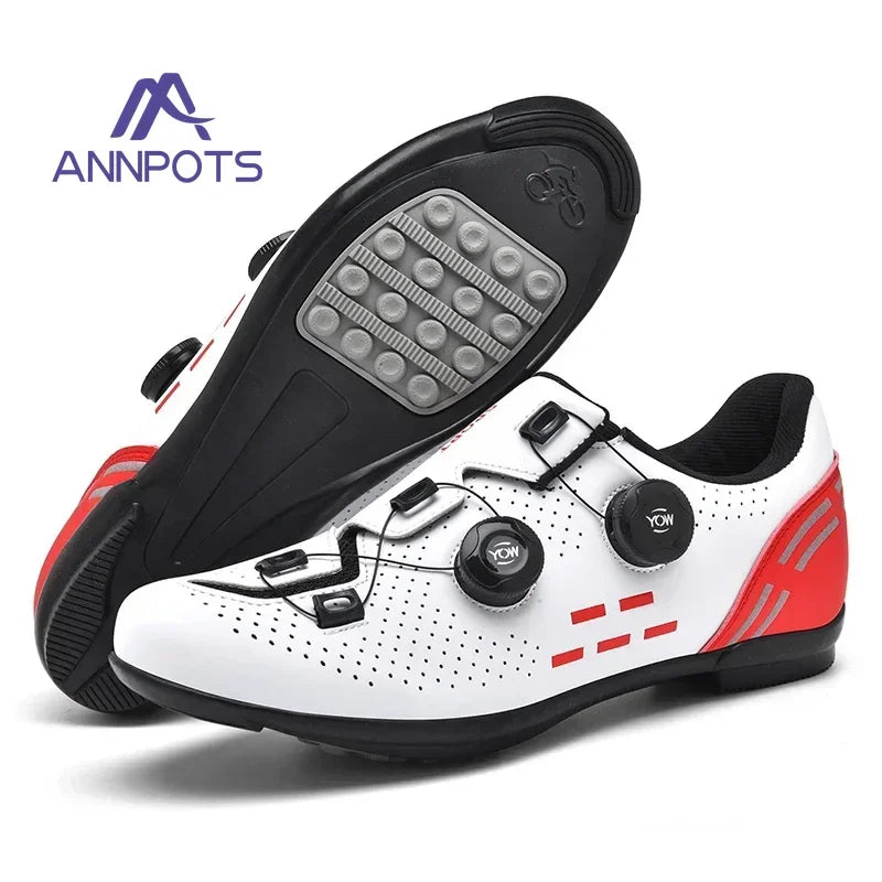 Golf shoes